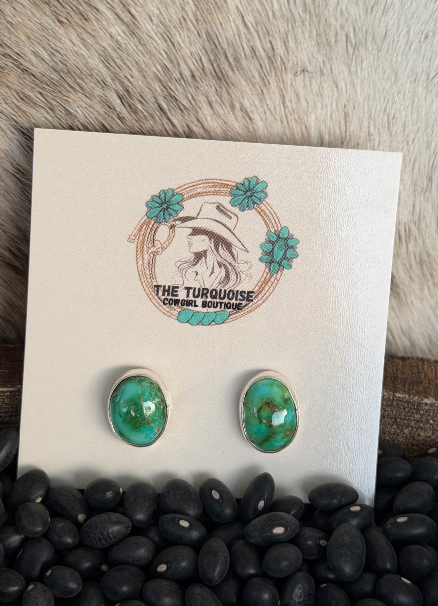 Small Sierra Bella Studs