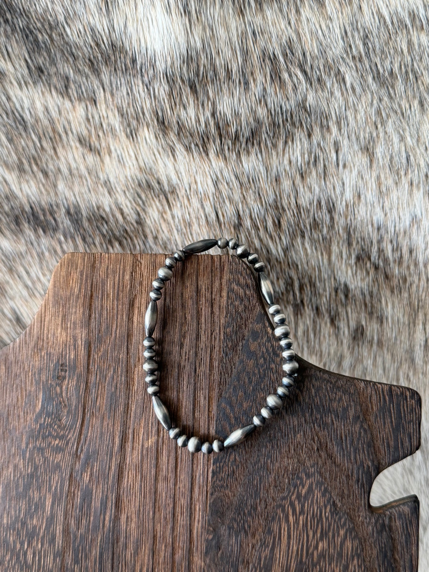 4/5mm Torpedo Sterling Silver Pearl Stretch Bracelet