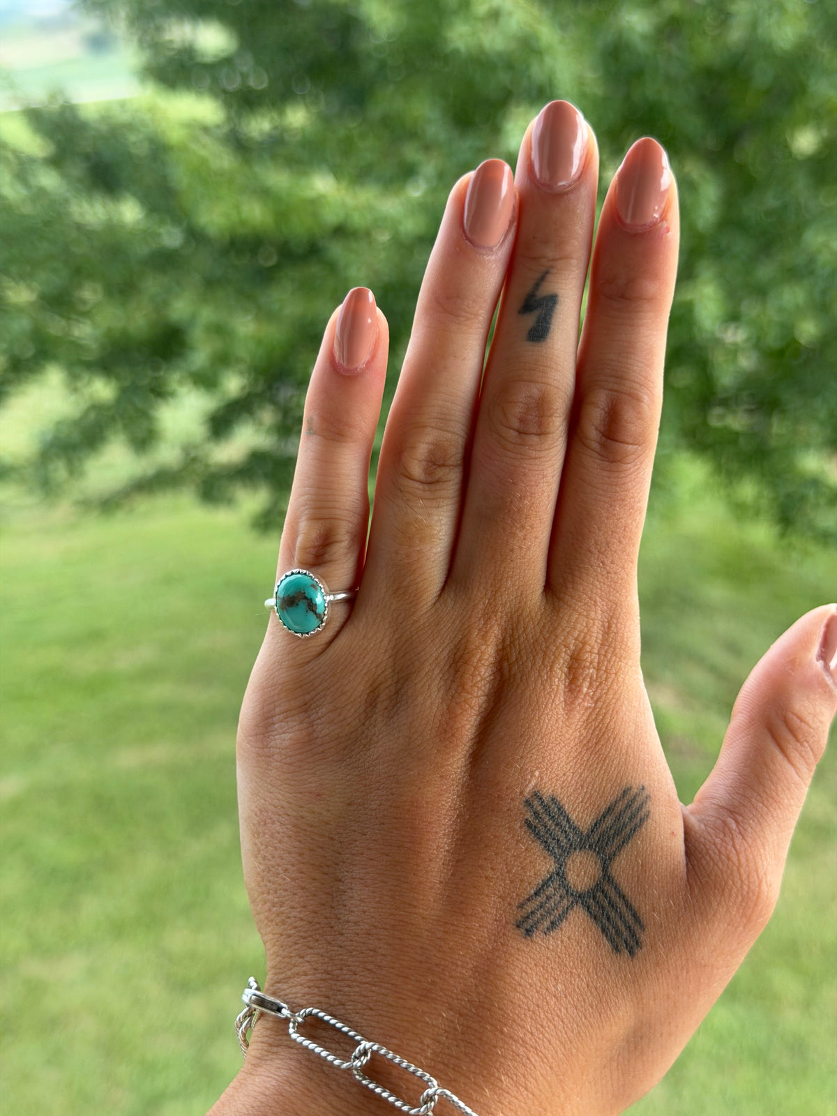 Native Round Kingman Turquoise Ring