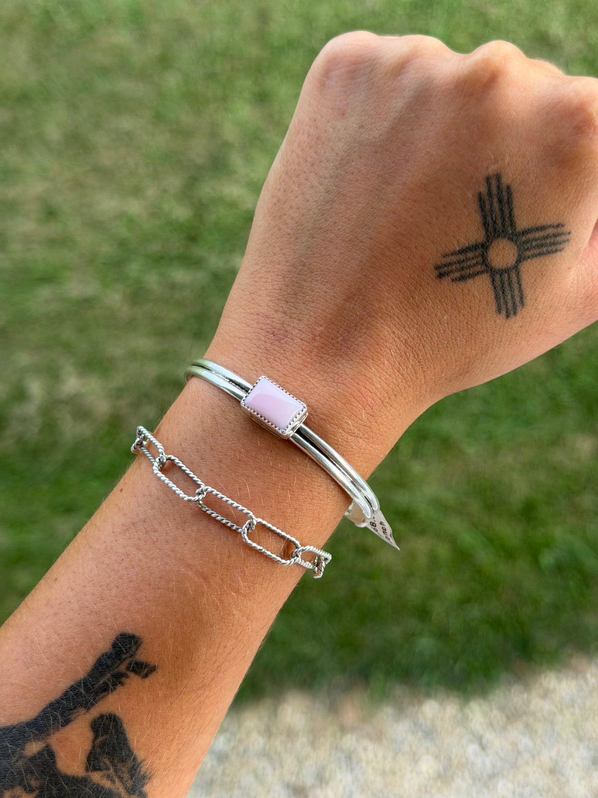 Native Pink Conch Bracelet