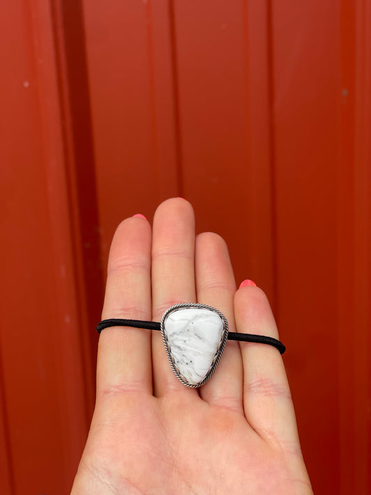 Navajo White Buffalo Hair Tie