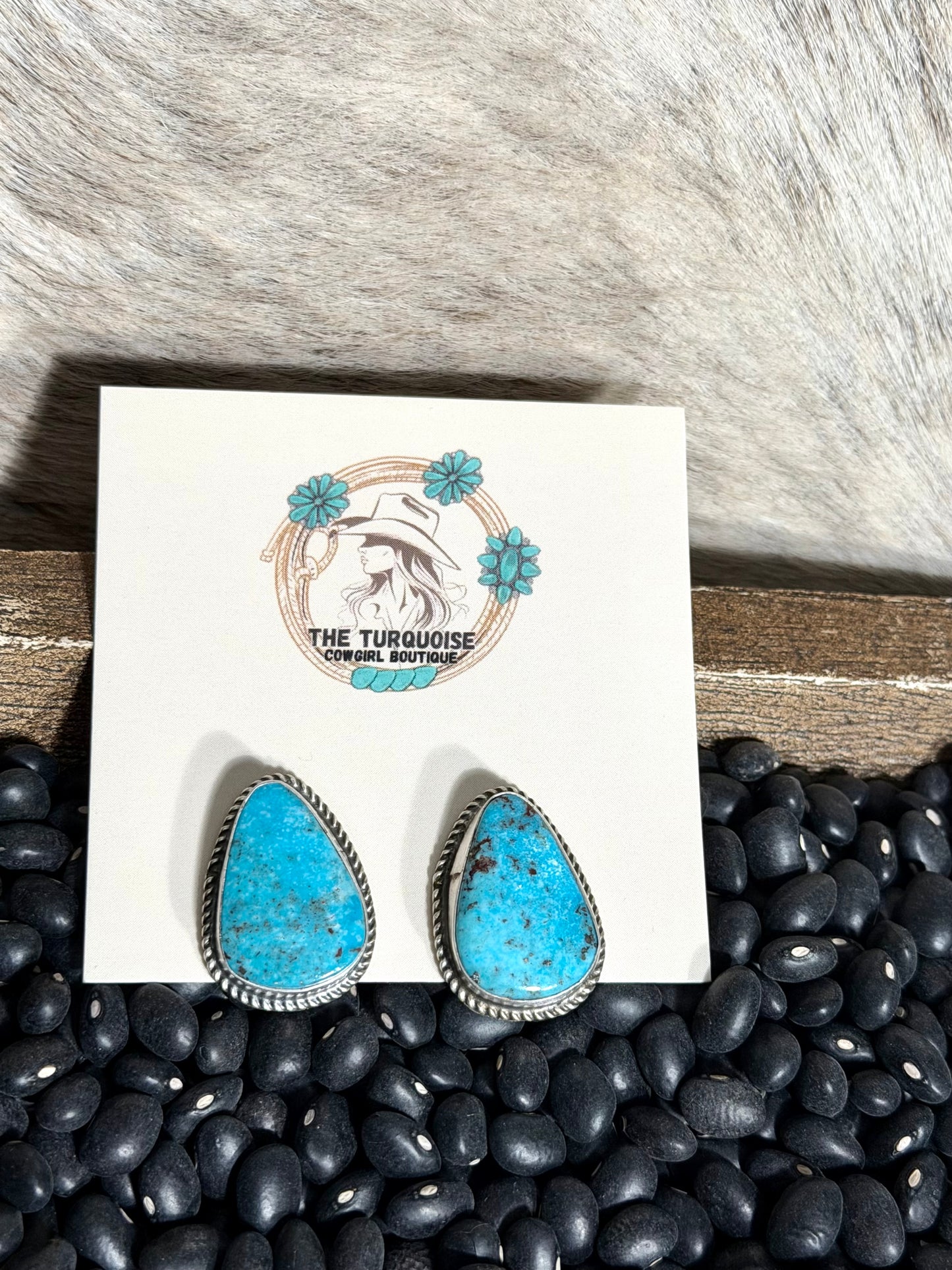 Navajo Kingman Single Stone Earrings