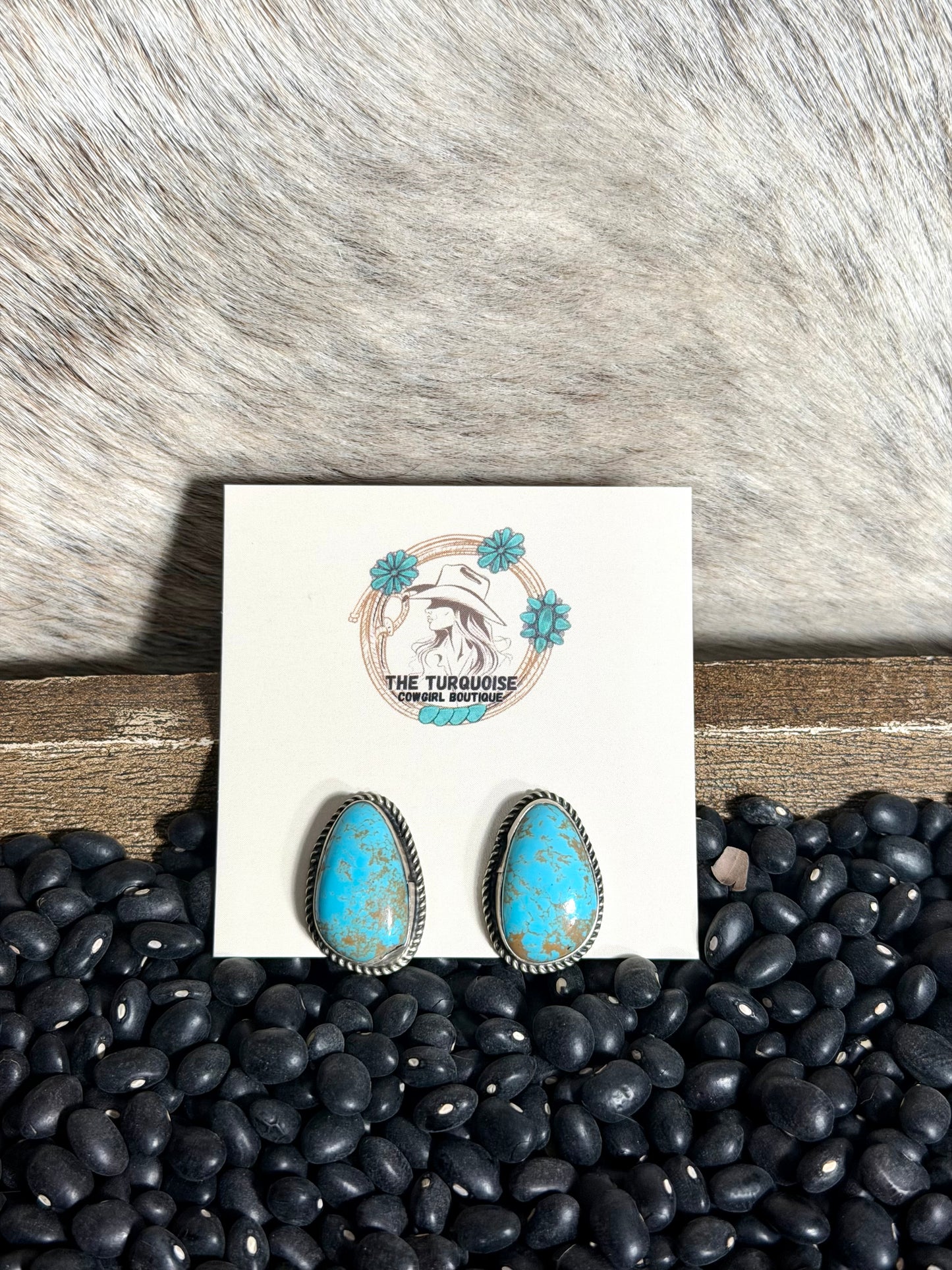 Navajo Kingman Single Stone Earrings